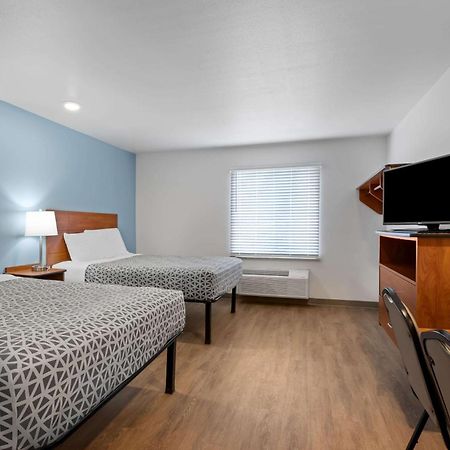 Woodspring Suites Hobbs Air Base City Экстерьер фото