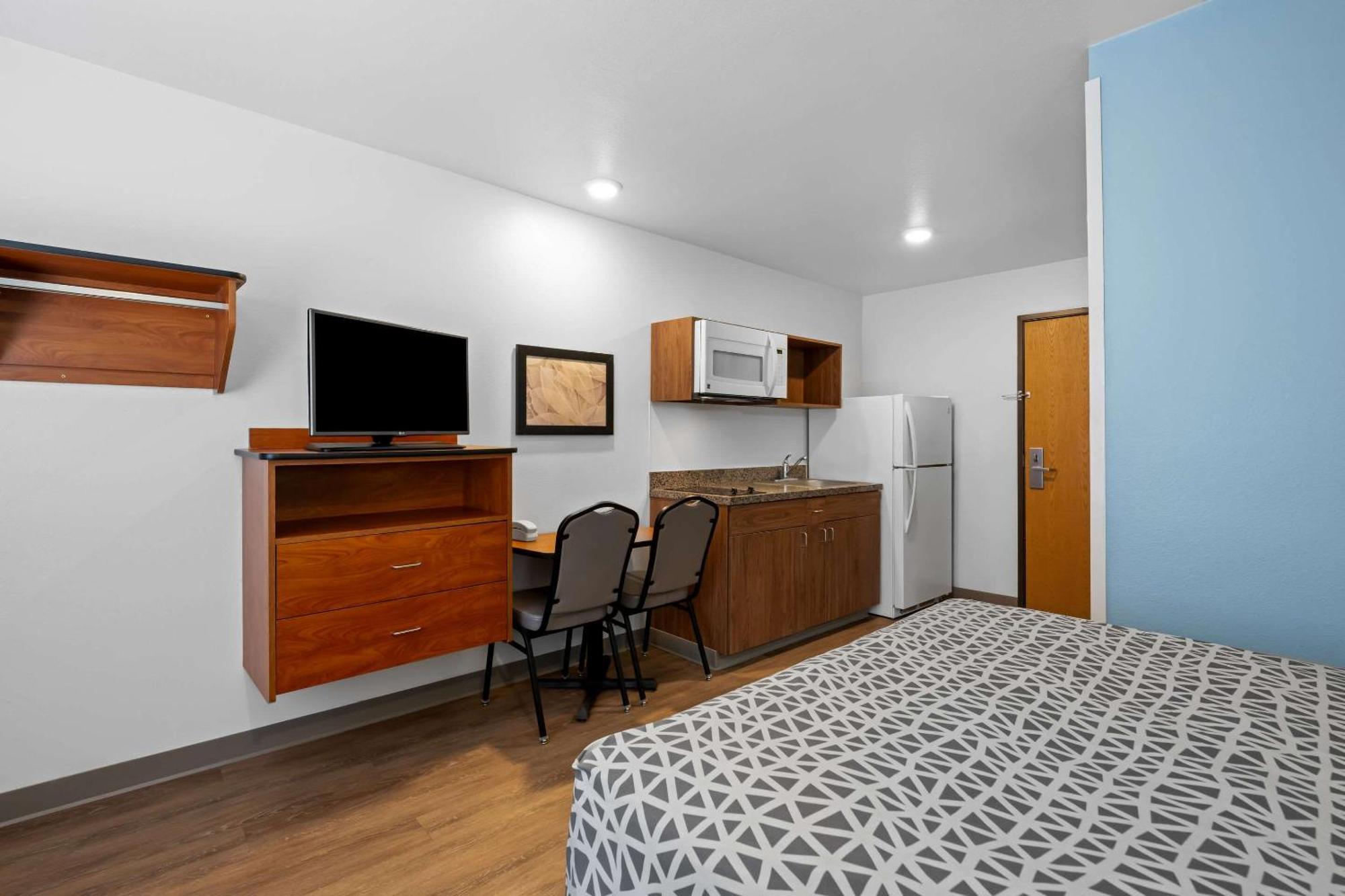 Woodspring Suites Hobbs Air Base City Экстерьер фото