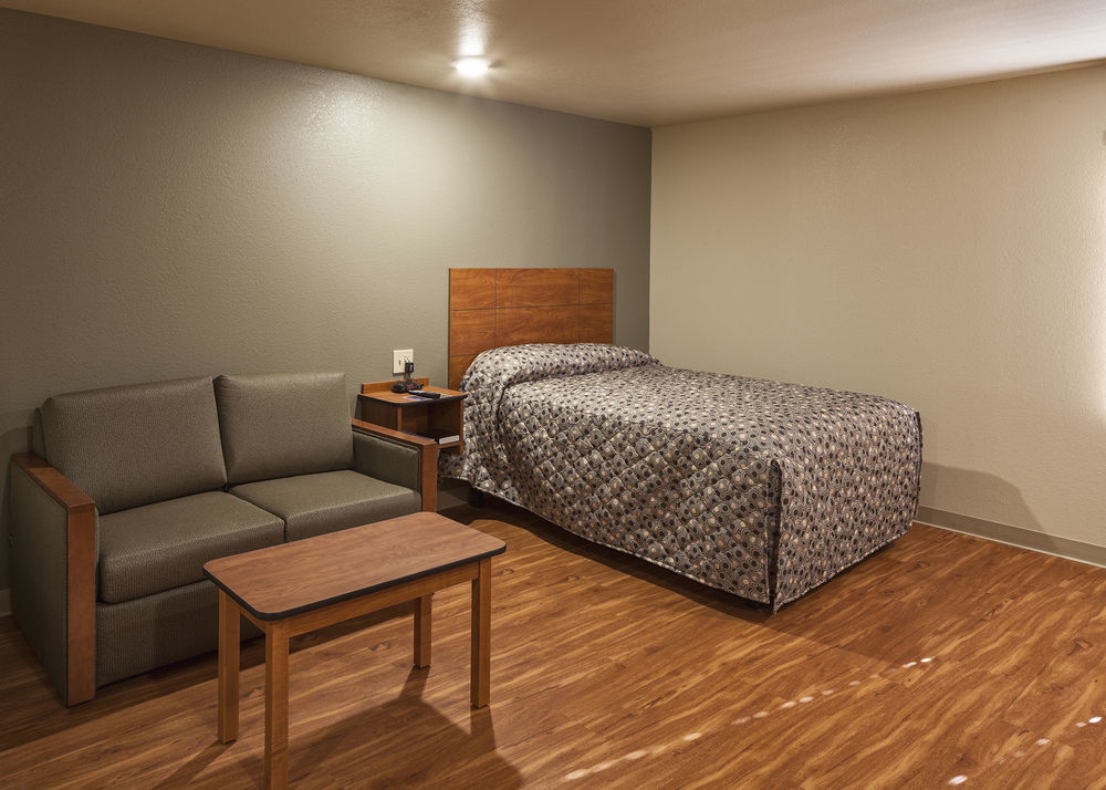 Woodspring Suites Hobbs Air Base City Экстерьер фото